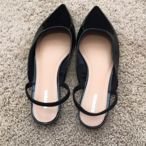 Express Women’s Pointed Toe Flats - Picture 3 of 5